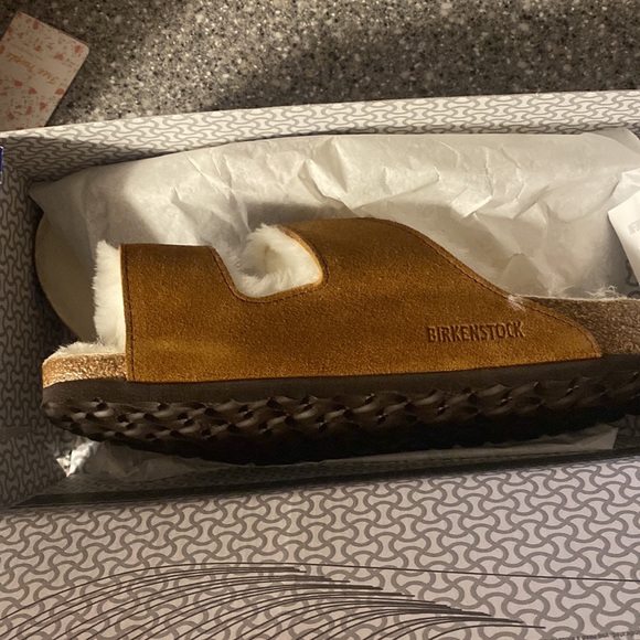 Arizona Birkenstock/Mink Fur - Picture 6 of 6